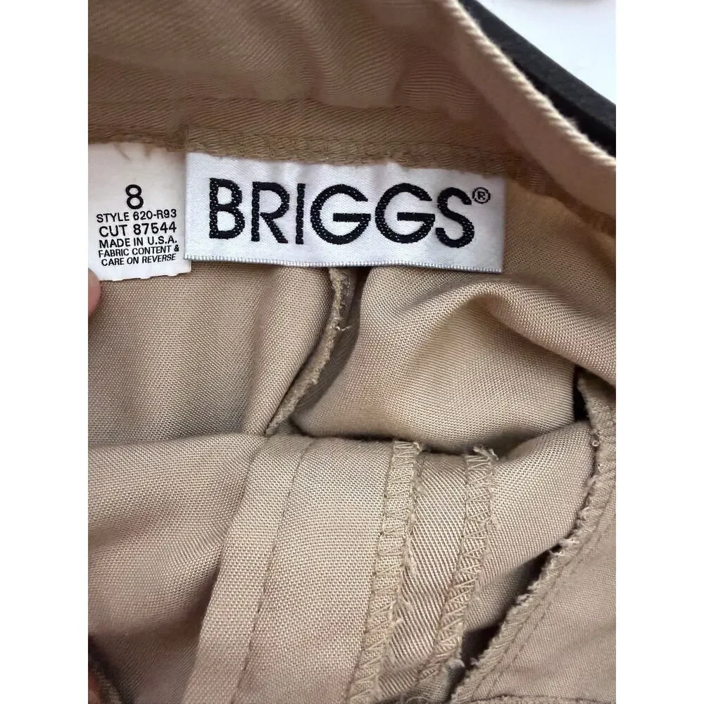 Vintage Briggs Women’s Size 8 Khaki Bermuda Shorts with Belt Made in USA